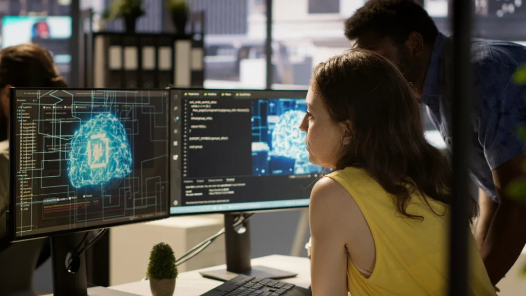 Personas programando con IA