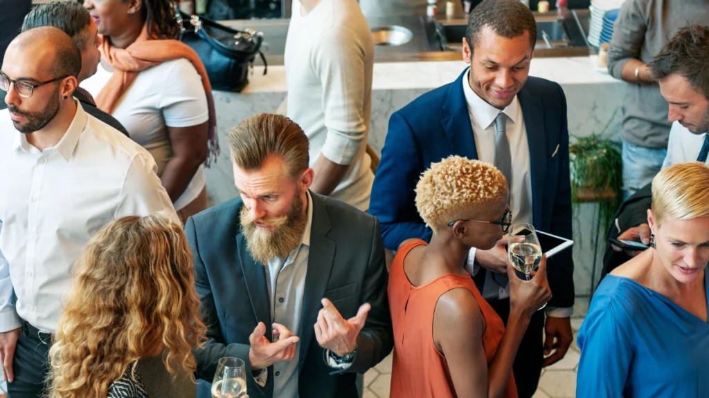 Personas en un evento